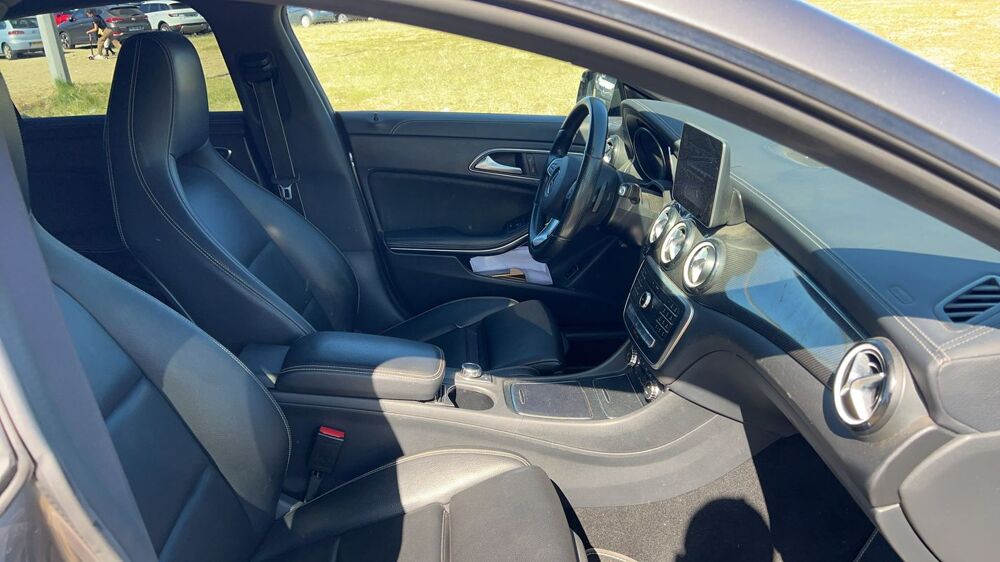 Classe CLA Classe 220 CDi 170 7G-DCT Business Edition - Automatique 2018 occasion 97470 Saint Benoit