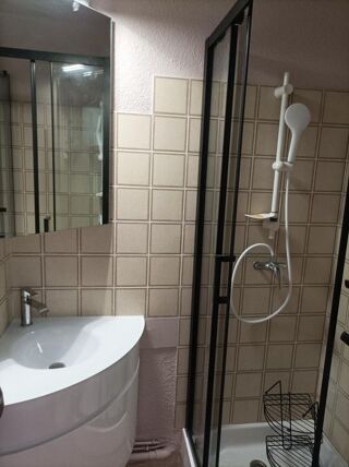  Appartement à louer 1 pièce 22 m² Gruissan