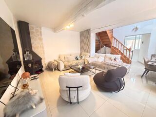  Propriété/château à vendre 7 pièces 230 m²