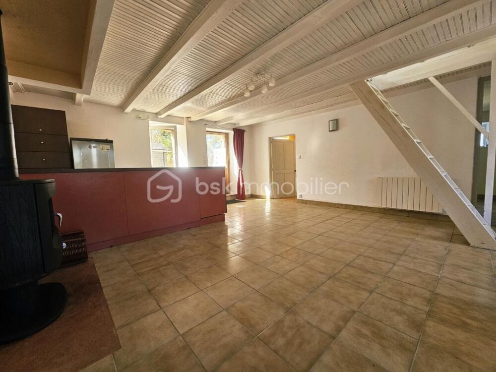 Vente Maison Maison en pierres 90m² - 4 chambres avec jardin Sud et dépendances - Saint-Dolay Saint dolay