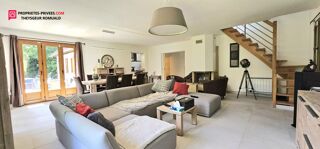  Maison � vendre 8 pi�ces 250 m�
