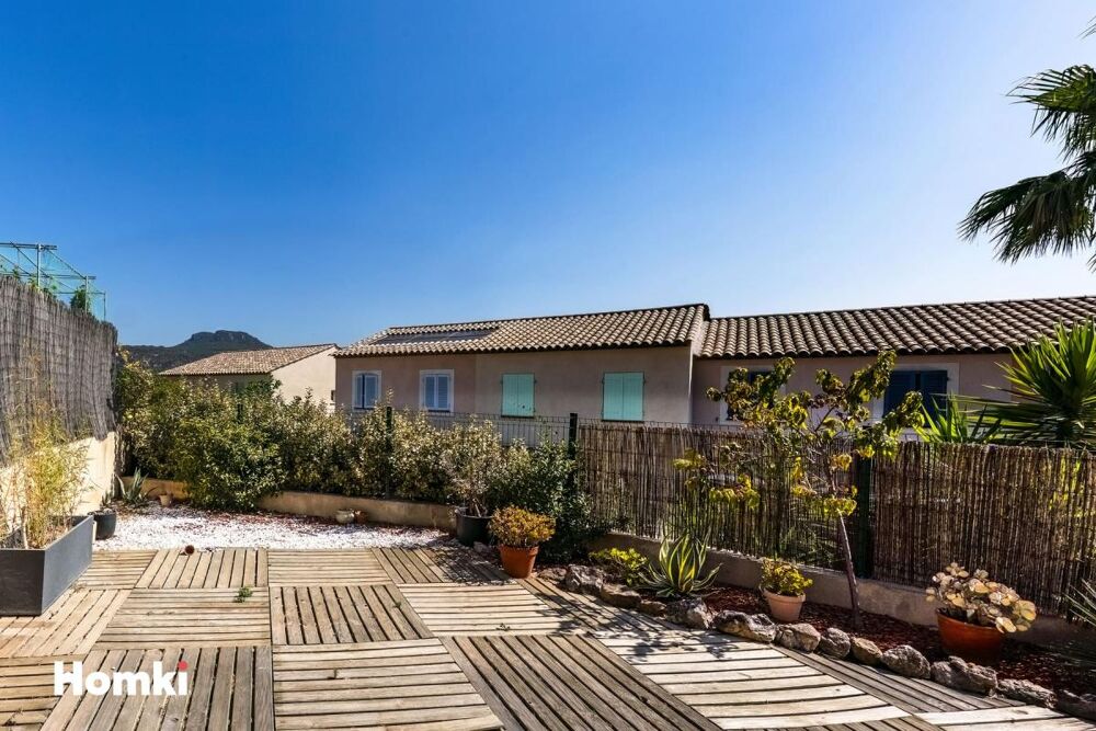 Maison/Villa T5 de 94 m² à Roquebrune-sur-Argens 83520