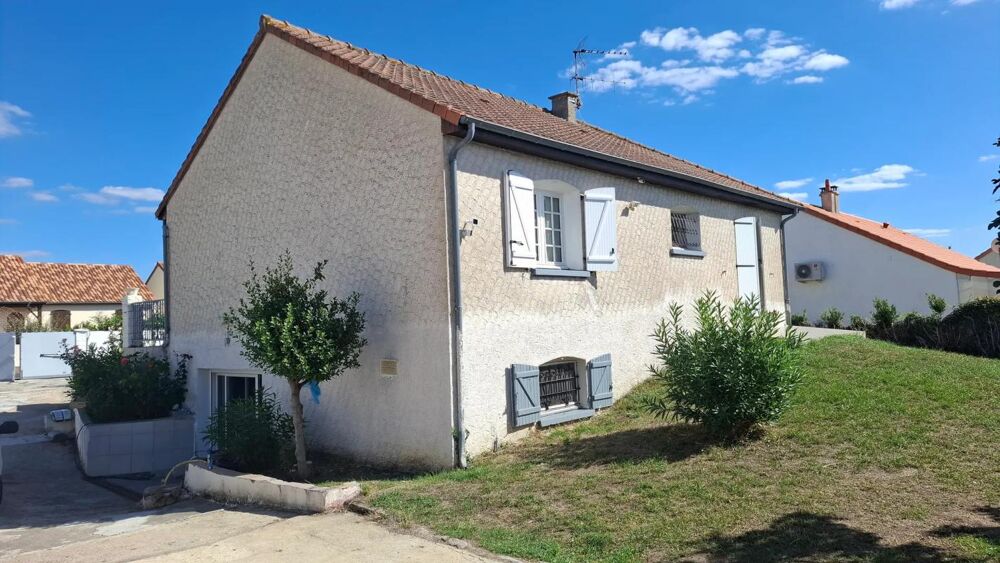 Maison de 6 pièces de 178 m² à Naintré
