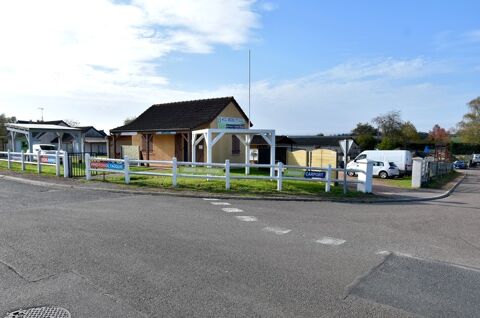   Local à vendre CHAROLLES (71), 1h15 de Lyon, 40min de Macon 