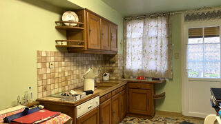  Propri�t�/ch�teau � vendre 5 pi�ces 121 m�