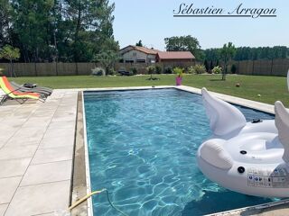  Maison � vendre 6 pi�ces 212 m�