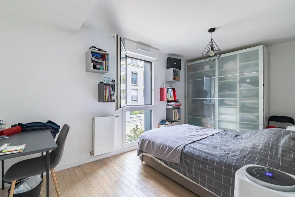 à vendre  Appartement Issy-les-Moulineaux (92130)