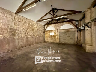  Maison à vendre 6 pièces 702 m²