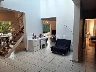  Villa � vendre 5 pi�ces 170 m�