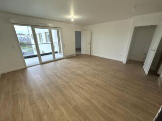  Appartement à louer 3 pièces 63 m²