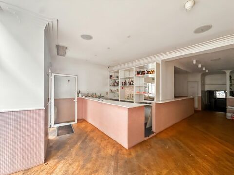   Rue Legendre, une trs belle boutique disponible immdiatement en location pure 