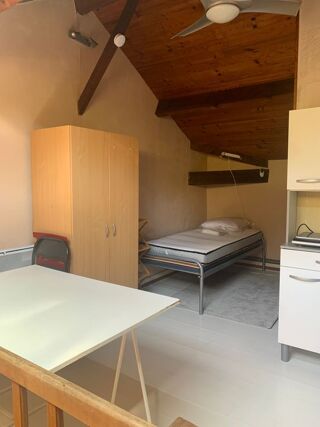  Appartement à louer 1 pièce 20 m²