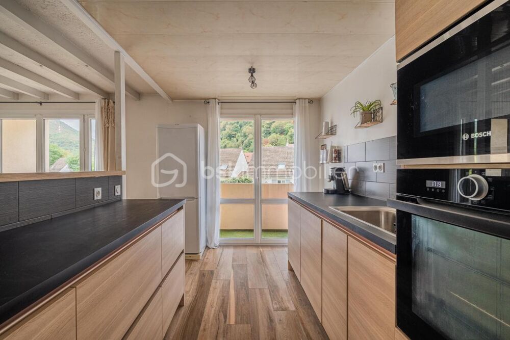 Vente Appartement CHAMP-SUR-DRAC – T4 DE 92 M² RÉNOVÉ Champ sur drac
