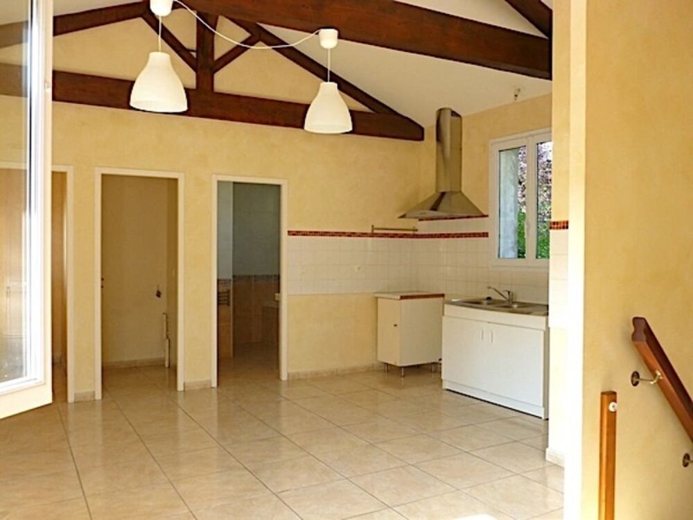 Appartement à vendre 120M2 4 pièces avec garage AIRE SUR L'ADOUR (40)