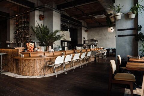   06600 ANTIBES - RESTAURANT 60 COUVERTS 