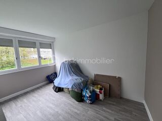  Appartement � vendre 5 pi�ces 75 m�