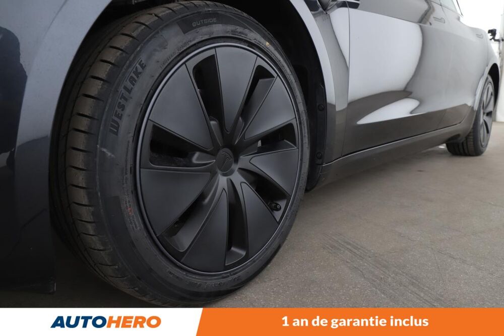 Model 3 Autonomie Standard RWD Premium 60 kWh 283 ch 2023 occasion 92130 Issy-les-Moulineaux