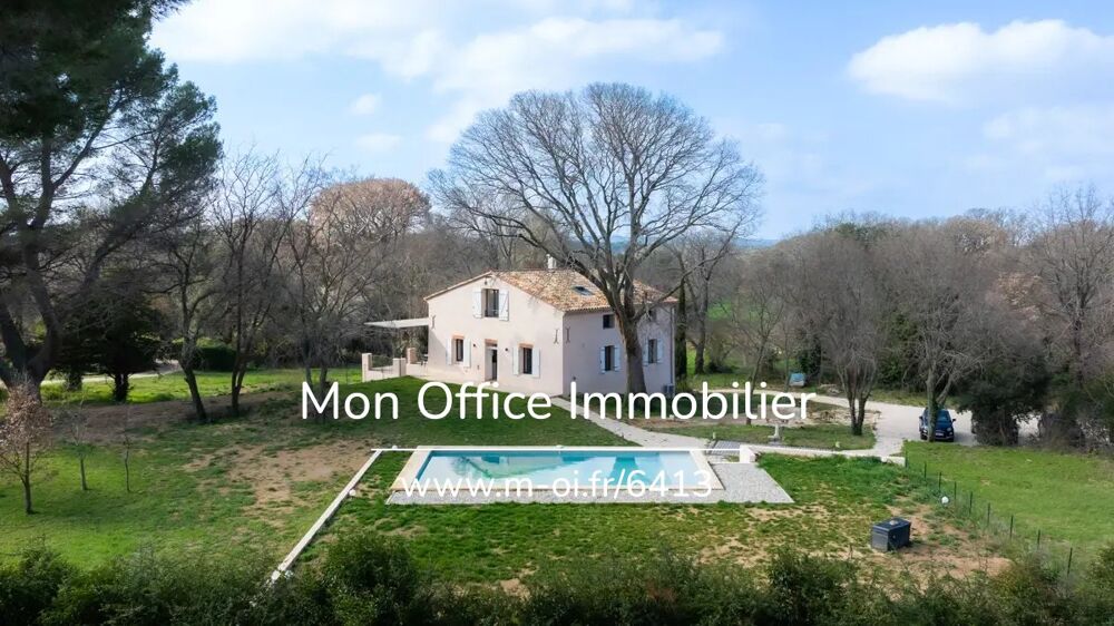 Référence : 6413-NGU - Maison 6 pièces - 5 suites - Calme - piscine - 8000m2