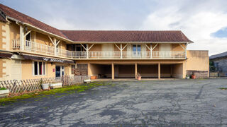  Immeuble � vendre 15 + pi�ces 443 m�