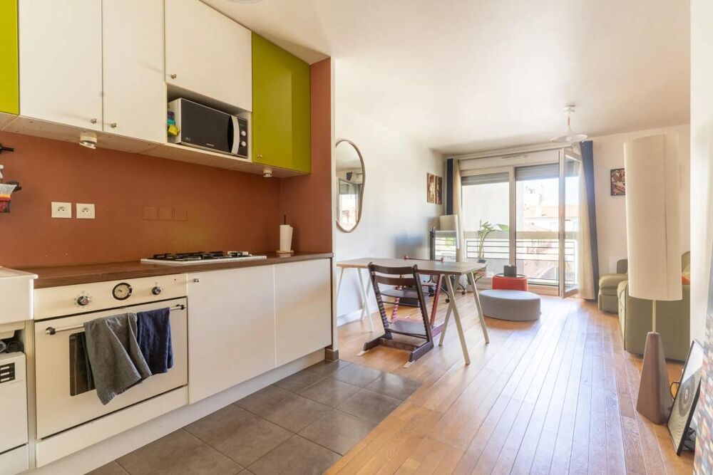 Vente Appartement MONTROUGE – Résidence récente de 2009 – 3 PIÈCES – 63,88 m² – BALCON – DOUBLE STATIONNEMENT – AUCUN TRAVAUX À PRÉVOIR Montrouge