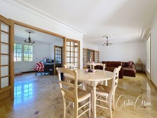  Maison  vendre 7 pices 220 m