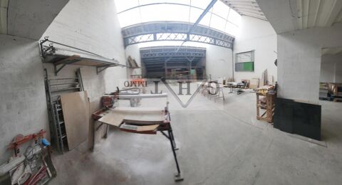   Local d'activité de 462 m²  Quartier LA PIE 