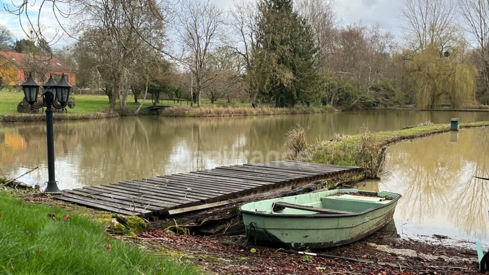 Propriété à vendre 13 pièces TANNERRE EN PUISAYE (89)