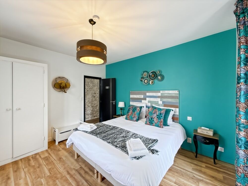 � vendre  Propri�t�/ch�teau Saint-Sauveur-d'Aunis (17540)