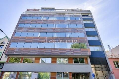 Immeuble de bureaux ind&eacute;pendant au Nord de Boulogne &agrave; louer avec stockage et parkings 58933 92100 Boulogne billancourt