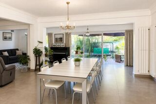  Villa à vendre 6 pièces 252 m²