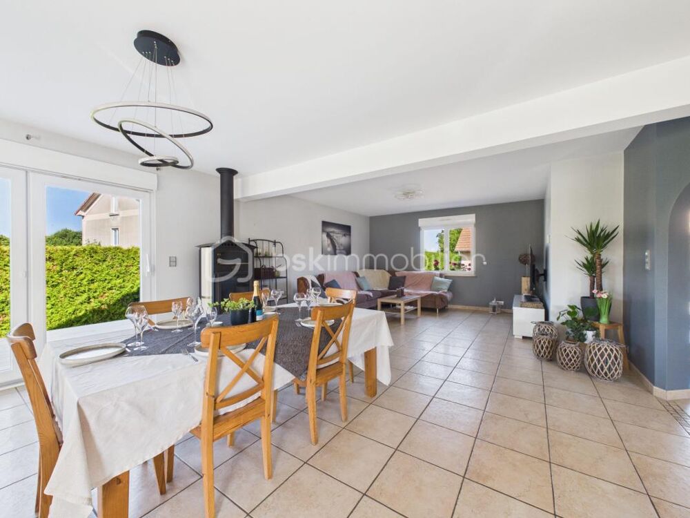 à vendre  Propriété/château Rodemack (57570)