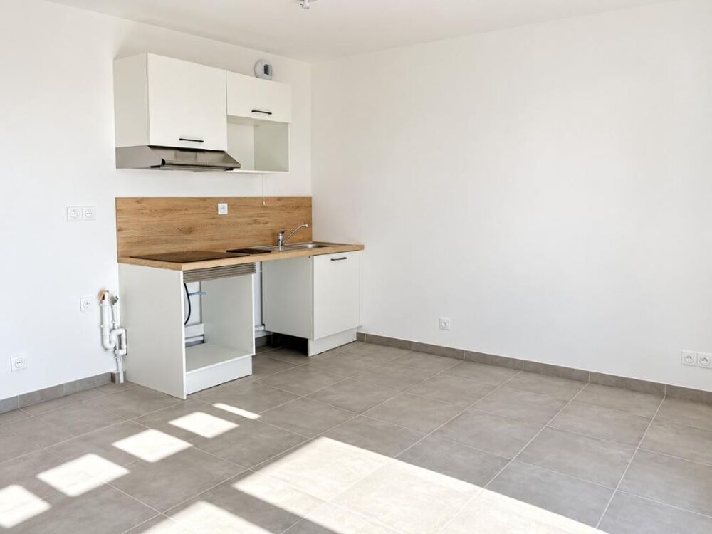 Location Appartement T1 avec balcon et parking à MONTEUX Monteux