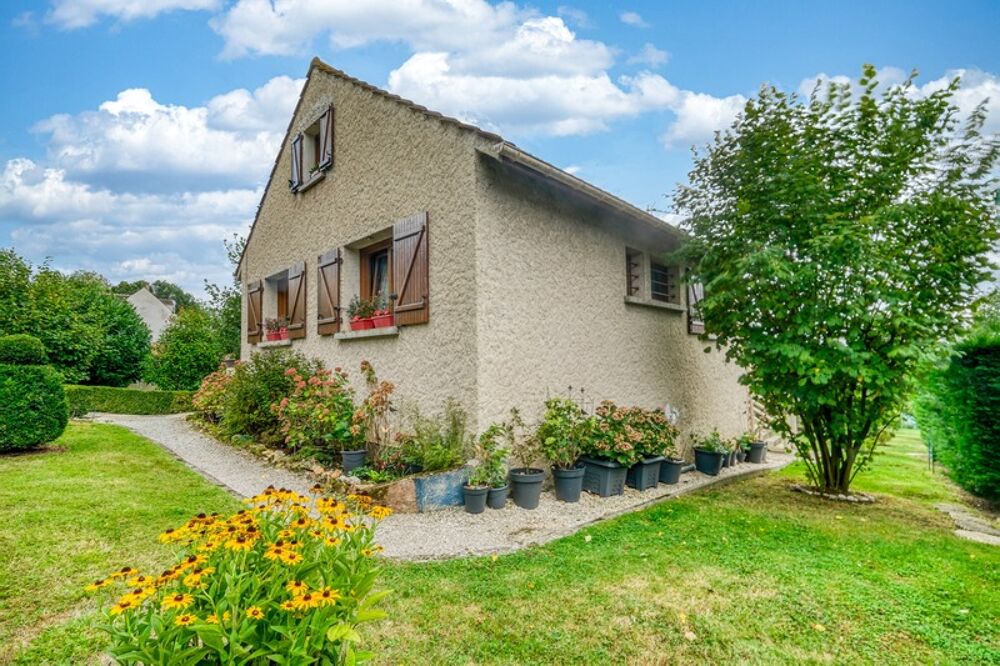 Vente Maison Maison  6 pi�ces Montge en goele