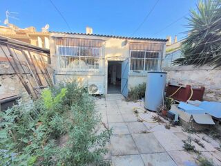  Immeuble � vendre 110 m�