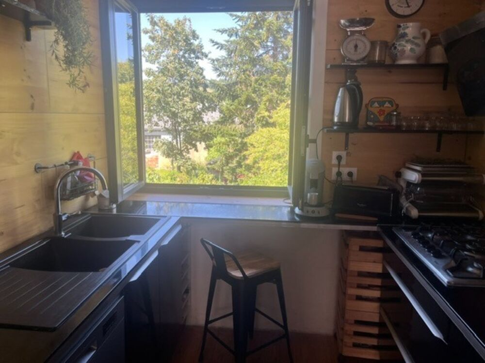 A vendre Maison de ville au coeur de BAGNERES DE BIGORRE avec un jardin ()