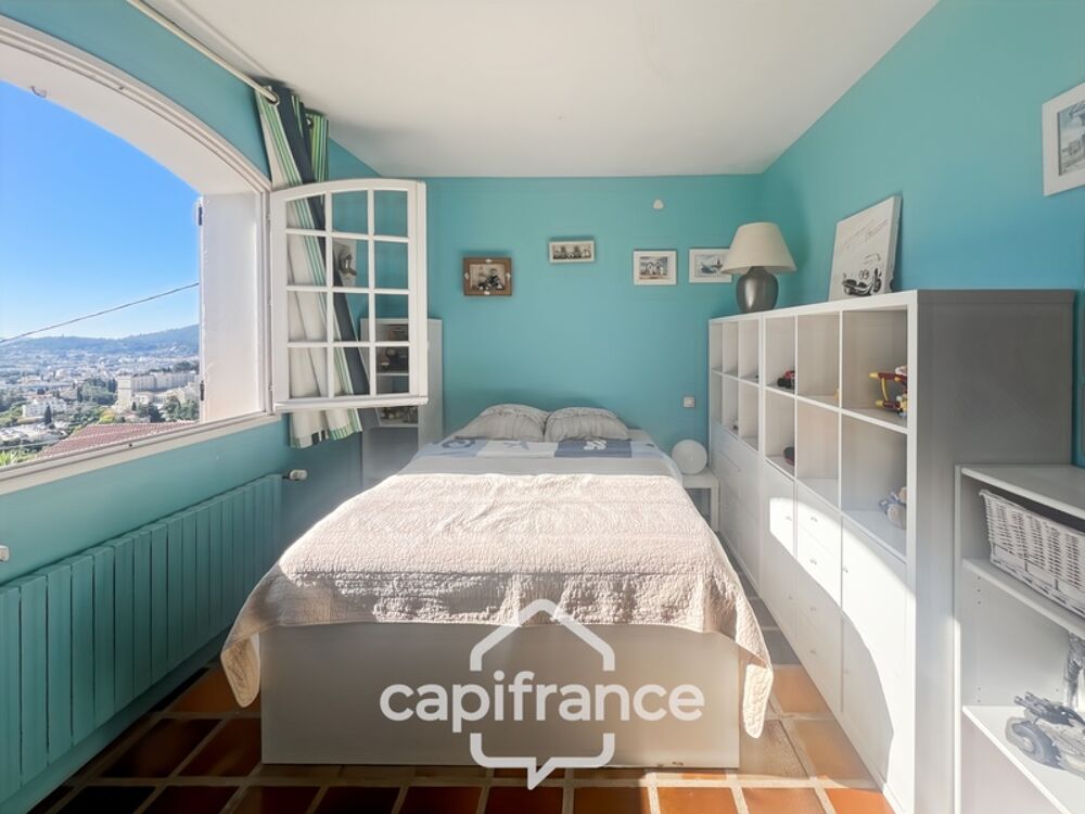 � vendre  Villa Hy�res (83400)