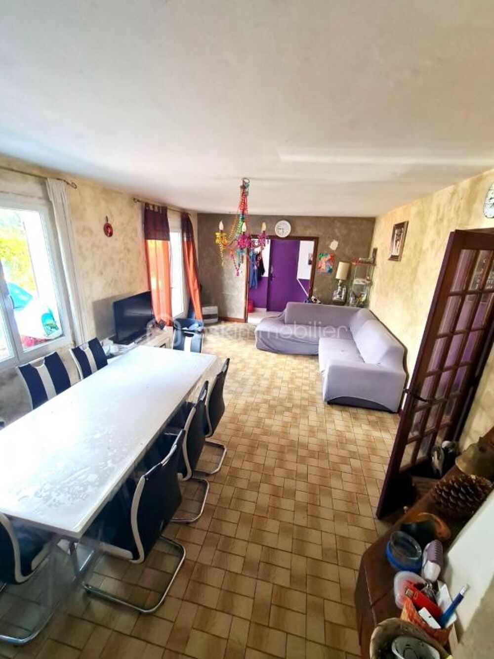 A saisir ! Maison traditionnelle T 10 à Busloup