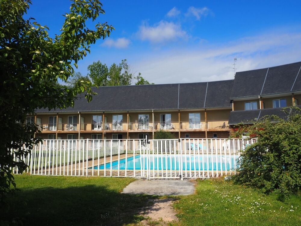 Proximité immédiate de Honfleur - Appartement de type T1 BIS - 21 m2 environ - Plain pied - Piscine - Parking