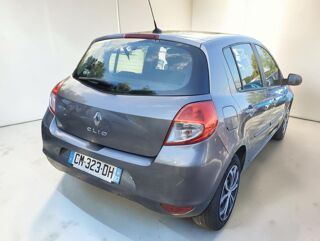 Clio III 1.2 75 TOMTOM LIVE 5P 2012 occasion 06640 Saint-Jeannet