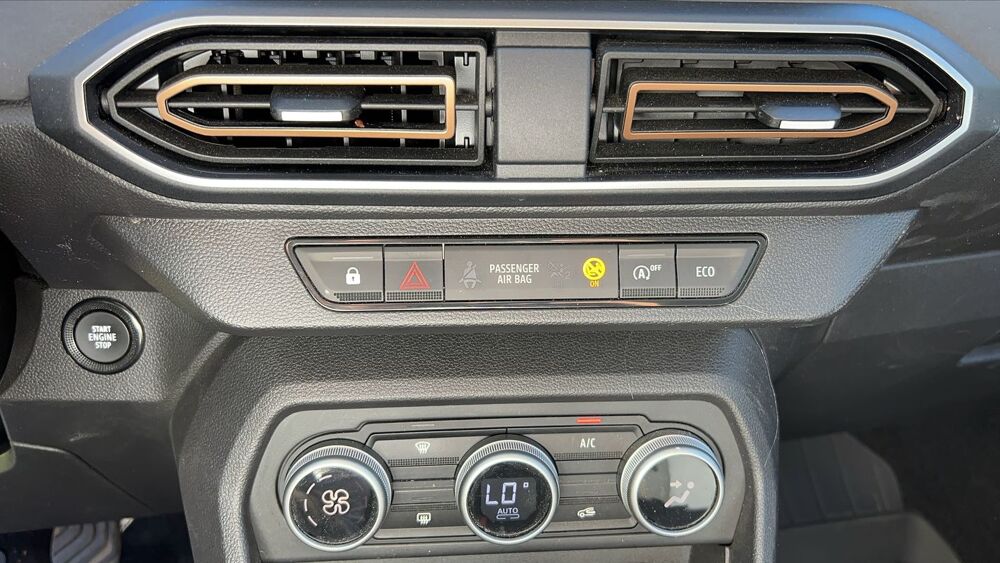 Sandero Stepway 1.0 TCe 110 Extreme - Entretien constructeur 2024 occasion 63680 Chastreix