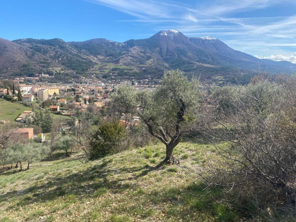 Vente Terrain Terrain constructible de 633 m² à vendre à Digne-les-Bains, secteur Les Adrechs de Saint-Véran Digne les bains