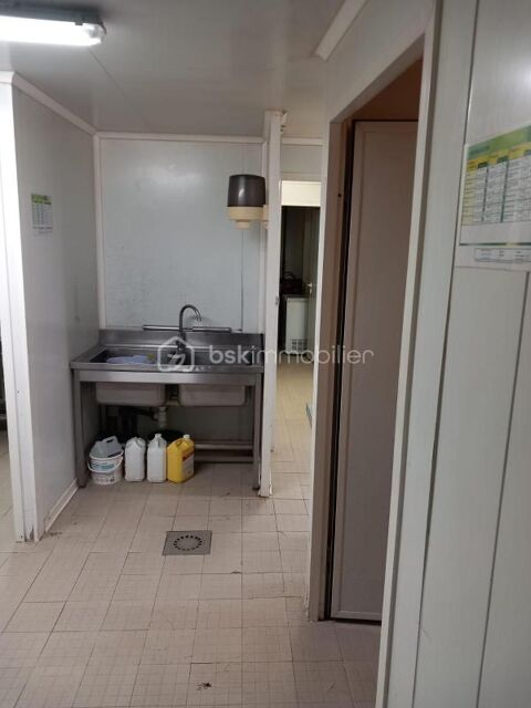   Local commercial loué de 97m² 