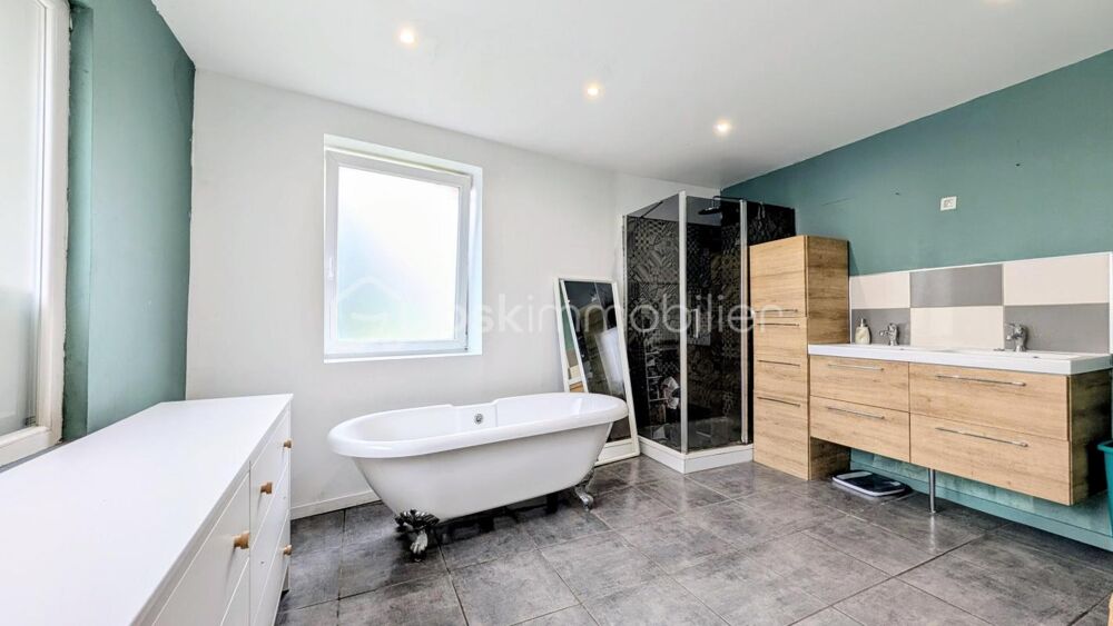 Vente Maison Maison individuelle 160 m² entièrement rénovée – 5 chambres – Garage – Jardin Sud Fouquieres les lens