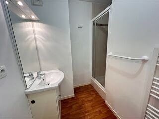  Appartement à louer 2 pièces 36 m²