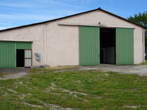 Dpt Charente (16), à vendre PUYMOYEN Local commercial 359000 16400 Puymoyen