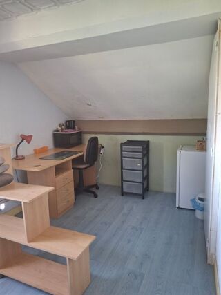  Appartement à louer 1 pièce 25 m²