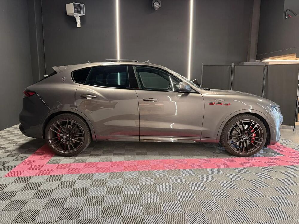 Levante 3.8 Trofeo Q4 580 CV 2022 occasion 74330 Poisy