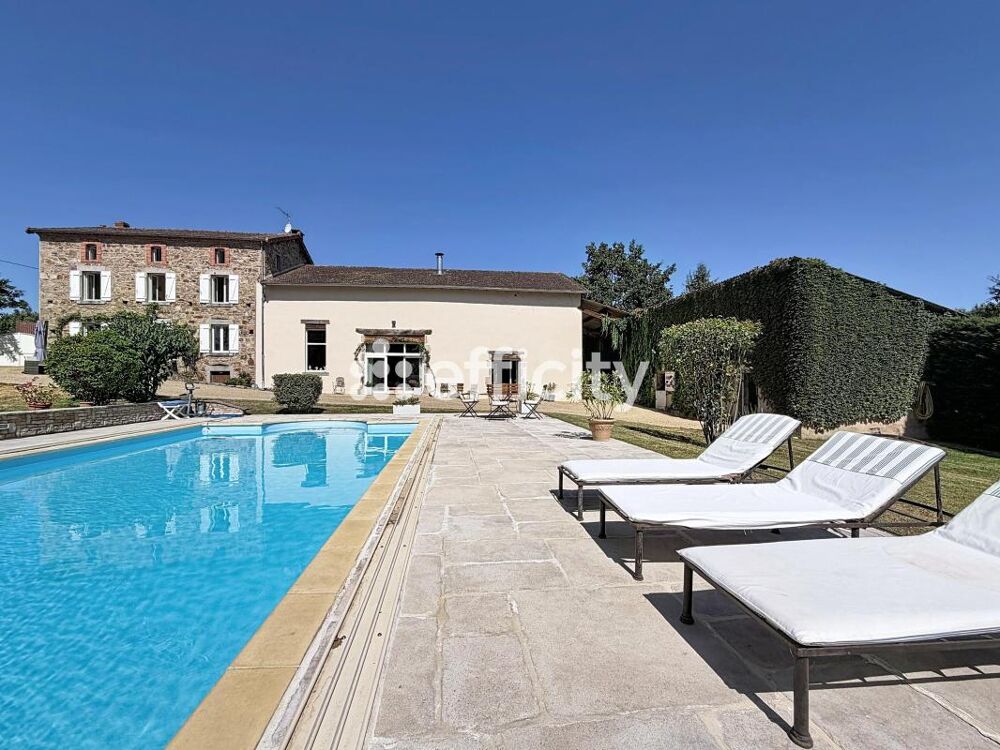 à vendre  Propriété/château Courpière (63120)