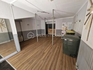  Immeuble � vendre 5 pi�ces 196 m�