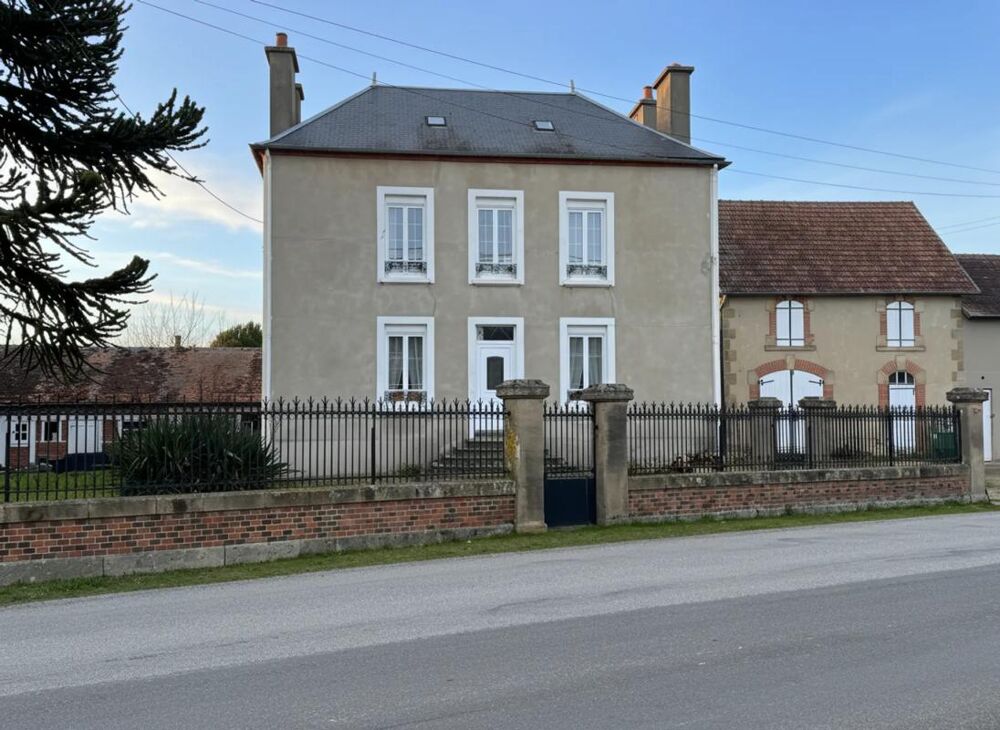 Maison 5 pièces 134 m² · à Tronget · 134 m² · 211 500 €